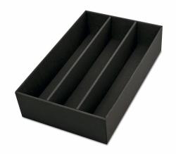 Kaseta na podarunek Pure Line w kolorze czarnym na 3 butelki